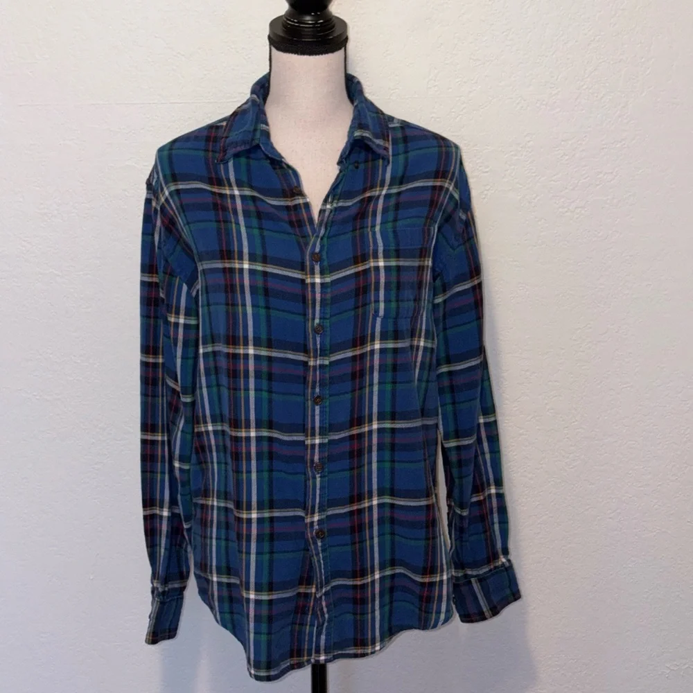 Croft & Barrow Blue Plaid Button Down Shirt Long Sleeve Size Medium Like New